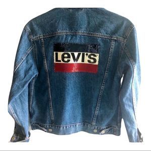 ♥️Levi’s Premium Ex-boyfriend Trucker Jacket S